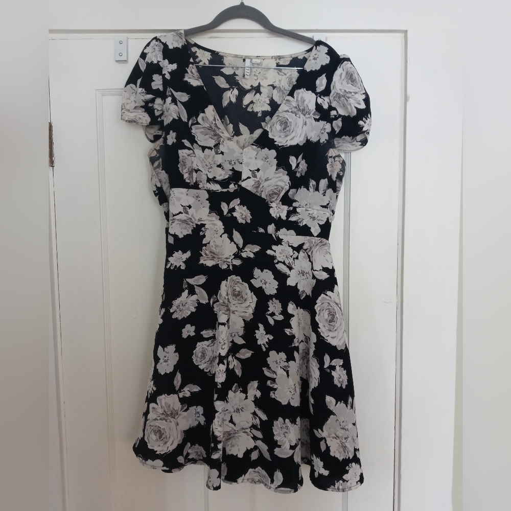 Black and White Floral Dress